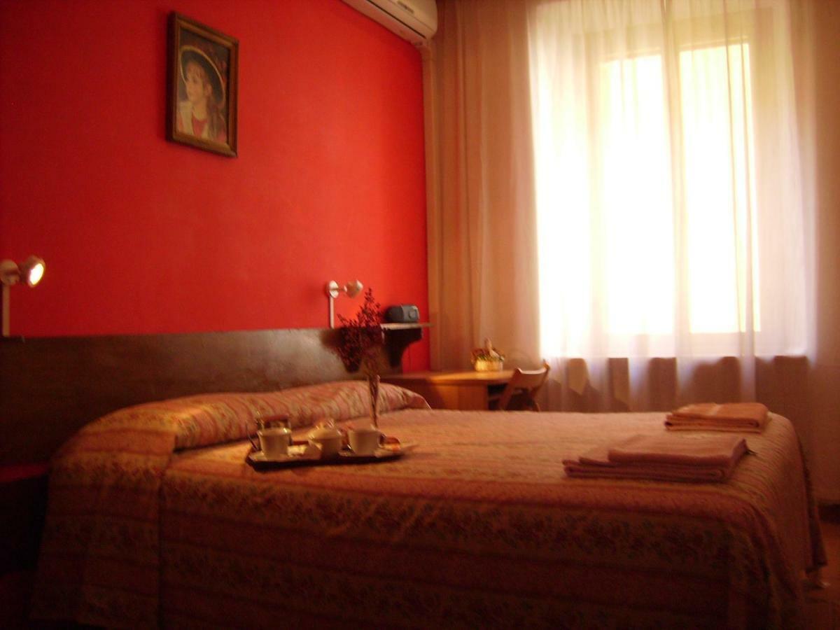 B&B Vaticanrooms Rom Exteriör bild